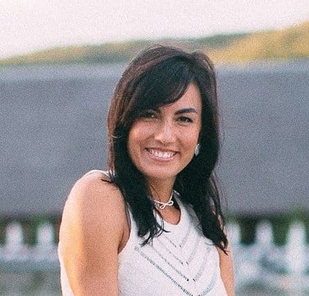 Юля Поворознюк